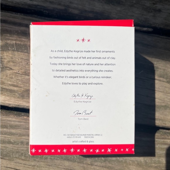 HALLMARK ‘LET IT GO’ GLASS TEARDROP CHRISTMAS ORNAMENT - Picture 4 of 7